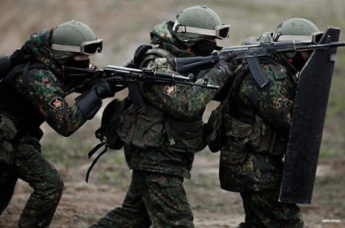 Rusiya xüsusi təyinatlıları Suriyadakı vəhhabi terrorçuları belə məhv etdi - Video