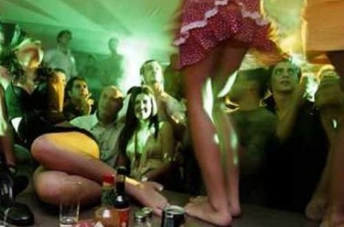 Türkiyədə fahişəlik edən azərbaycanlı qadınlar saxlanıldı - VİDEO