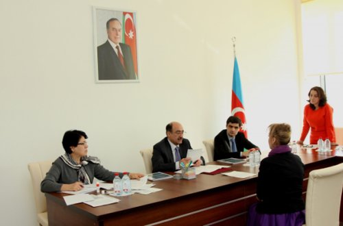 Nazir vətəndaşlarla görüşdü - Fotolar