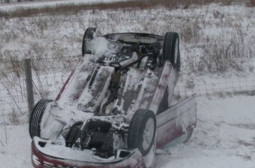 Ələt-Astara yolunda avtomobil aşıb: Yaralanlar var