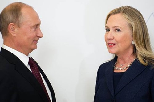 Hillari Klinton seçkilərdə məğlub olunmasının əsəs səbəbini Putinlə aralarındakı münasibətdə görür