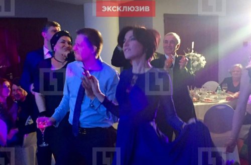 Azərbaycanlı aparıcı Rusiyada ərə getdi - Fotolar