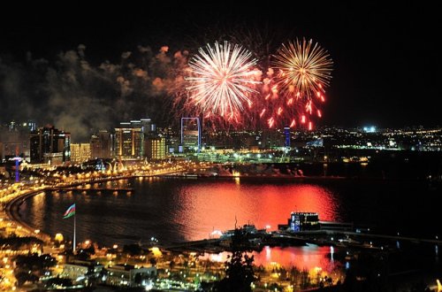 Yeni il gecəsi Bakıda atəşfəşanlıq olacaq