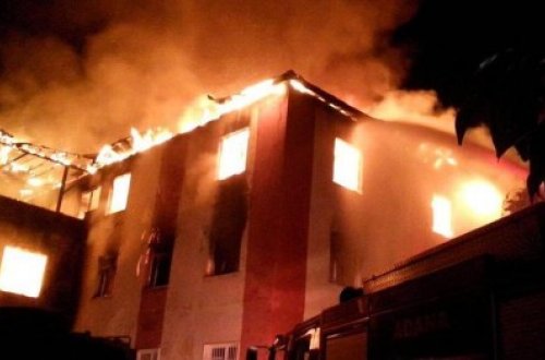 Şəkidə YANĞIN: Xəsarət alan var