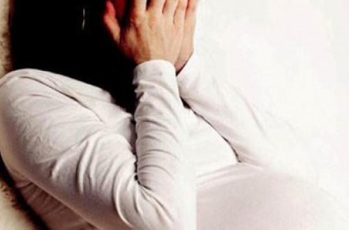 Qarnı ağrıyan 15 yaşlı qız hamilə çıxdı: əri də varmış...