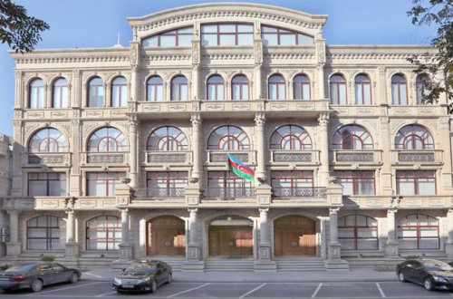 Nazirliyin hesabatları müzakirə edildi