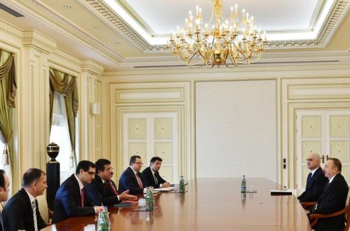 İlham Əliyev Türkiyənin iqtisadiyyat nazirini qəbul etdi