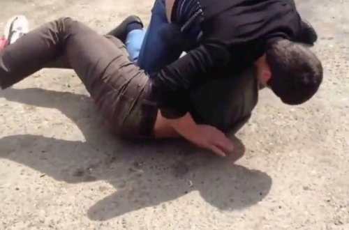 Yeznə və qayın arasında DAVA: Qardaşlar bıçaqlandı