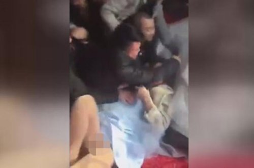 Bəyin dostları birlikdə gəlinin rəfiqəsinə belə təcavüz etdi - ŞOK VİDEO (18+)