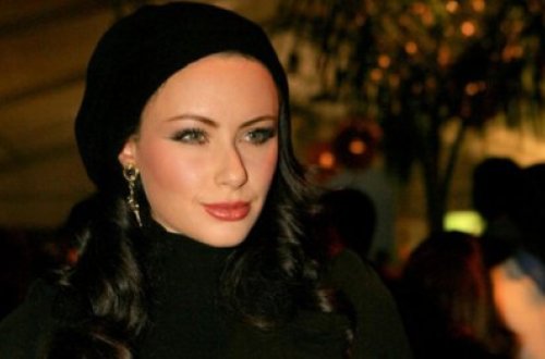 Bütün kişilərin arzuladığı ən varlı ƏRƏB QADINLARI: Onlar milyardları necə qazanıb?