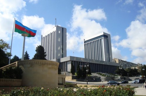 Milli Məclisin bu il üçün son iclasının GÜNDƏLİYİ