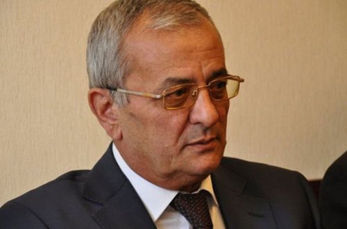 İsgəndər Həmidova ağır itki üz verib