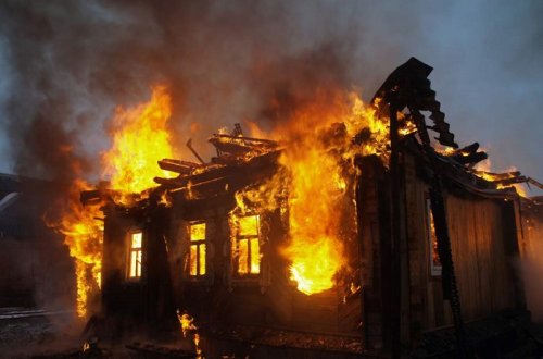 Nyu-Yorkda güclü yanğın: 24 yaralı