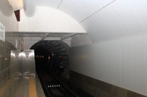 Bakı Metrosunda İLK