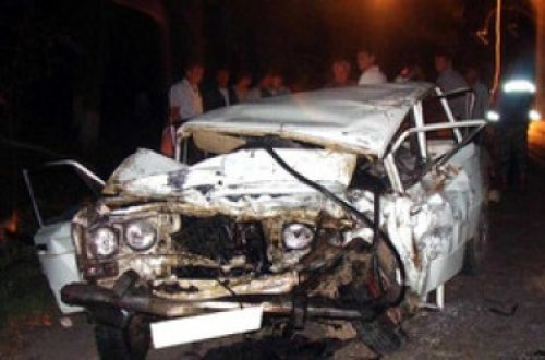 Tovuzda yol qəzası baş verib, sürücü xəsarət alıb