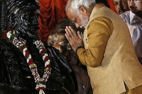 Dünyanın ən hündür heykəlinin əsası qoyulub