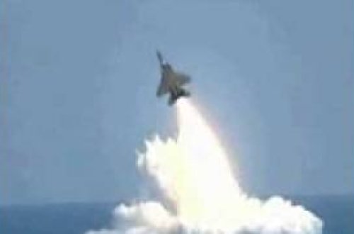 Çin Sakit okeana donanma çıxardı - MÜHARİBƏ TƏHLÜKƏSİ