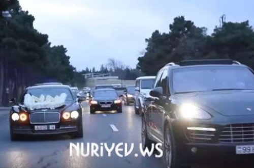 Bakıda nömrəsi 555 olan avtomobillərin möhtəşəm toy karvanı - VİDEO