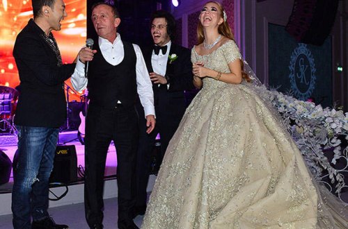 İki gün öncə qızına dəbdəbəli toy edən milyarder kürəkəninə atəş açıb