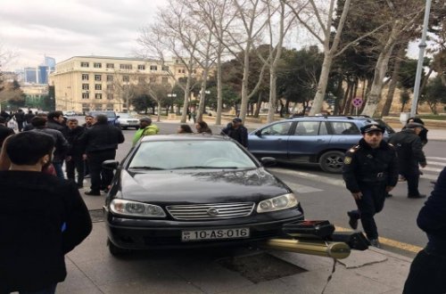 Paytaxtın mərkəzində qorxulu anlar - FOTO - VİDEO