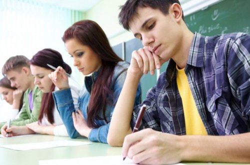 Universitetlərin nəzdində kolleclər yaradıla bilər