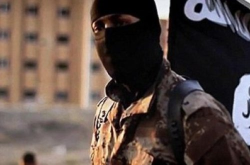 İŞİD liderinin köməkçisi əsir alındı