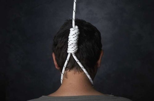 11-ci sinif şagirdi intihar etdi