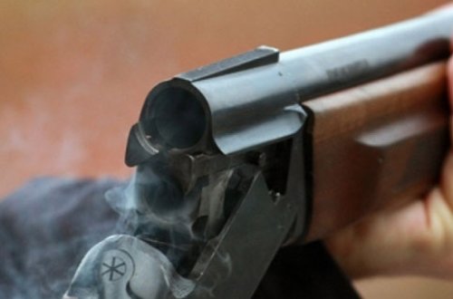 14 yaşlı oğlan güllə yarası aldı - Saatlıda