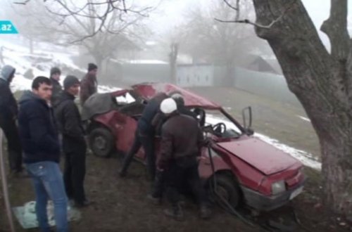 Oğuzda ağır yol qəzası - VİDEO