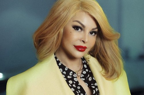 Aygün Kazımova səhnədə soyundu - VİDEO + FOTOLAR