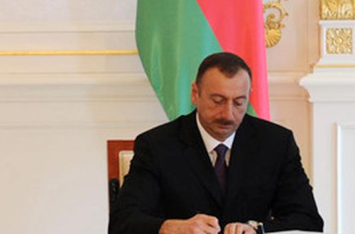 Prezident bir qrup şəxsi təltif etdi - SİYAHI