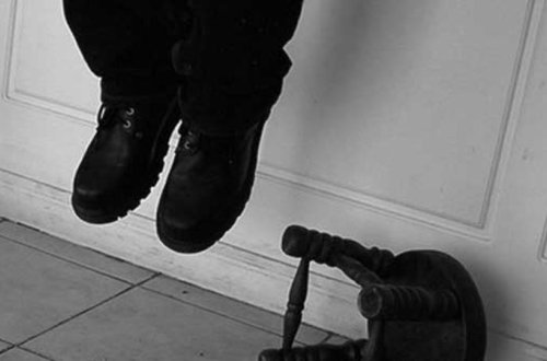 74 yaşlı ruhi xəstə intihar etdi