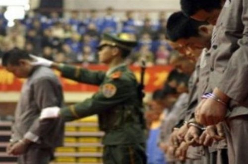 Şimali Koreyada 340 nəfər edam olunub