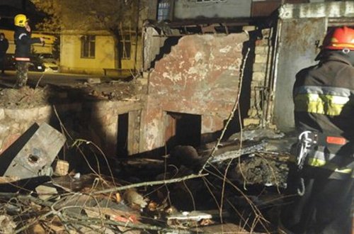 Bakıda “Metropark” ticarət mərkəzinin yaxınlığında partlayış baş verib - - SƏBƏB - YENİLƏNİB - FOTO