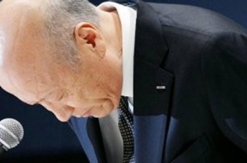 İşçisi intihar edən müdir istefa verdi - FOTO