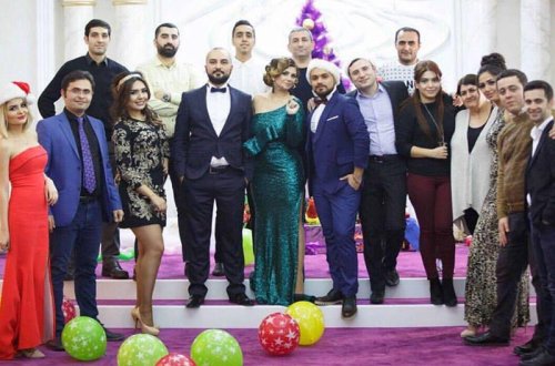 Hansı teleaparıcı 31 dekabrda özünə efirdə toy edəcək? - VİDEO