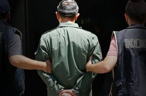 Türkiyə Silahlı Qüvvələrinin 100 əsgəri həbs edildi — FETÖ ilə əlaqələrinə görə + YENİLƏNİB + VİDEO