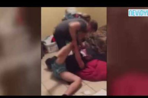 Evdə arvadını yad kişi ilə tutan ər dəhşət saçdı — VİDEO +18