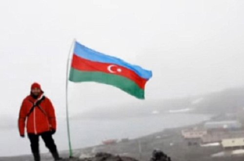 156 ölkədə bayrağımızı qaldıran azərbaycanlı - VİDEO