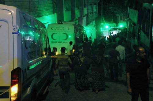 İstanbuldakı terrorçu kluba bələd imiş