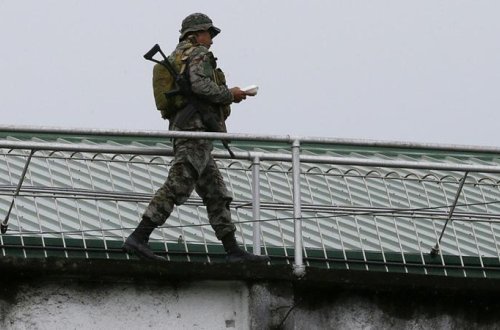 Həbsxanaya silahlı hücum - 132 dustaq qaçdı