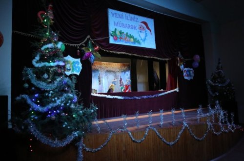 Qax rayonunda aztəminatlı uşaqlar üçün xeyriyyə məqsədli Yeni il şənliyi keçirilib