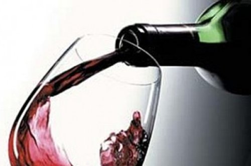 Spirtli içkini nağd alanlar həbs oluna bilər