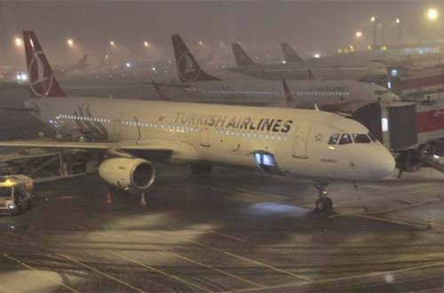 Bakı - İstanbul təyyarə reysləri təxirə salındı — FOTOLAR