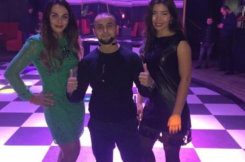 Azərbaycanlı olimpiya çempionu gecə klubu açdı – FOTO