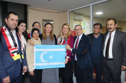 Millət vəkili Türk dünyasının müxtəlif bölgəsindən aydınları ilə Qarabağdan danışıb