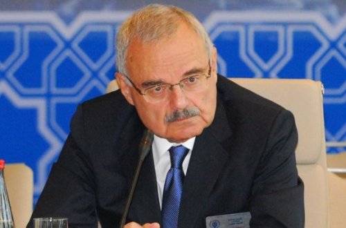 Artur Rasizadə offşor şirkətlərə qadağa qoydu