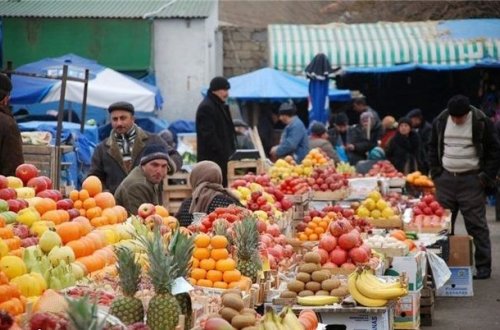 Bakı bazarlarından biri müflis olub
