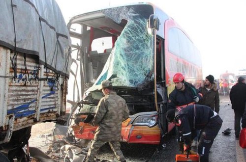 Türkiyədə zəncirvari qəza - 23 yaralı - FOTOLAR