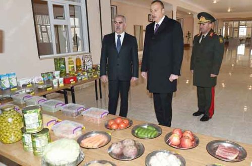 “Əsgərlərə yaxşı baxın, onları yaxşı yedirdin” - Ali Baş Komandan +Fotolar